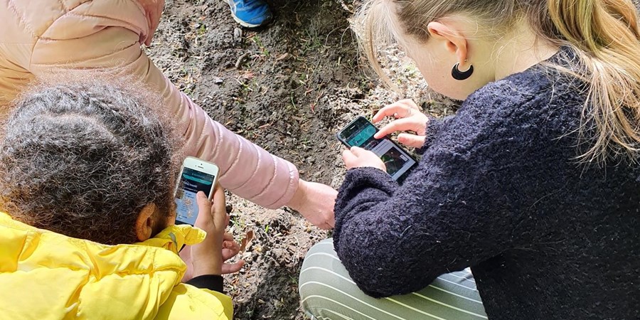 Brug mobiltelefon til undervisning i naturen